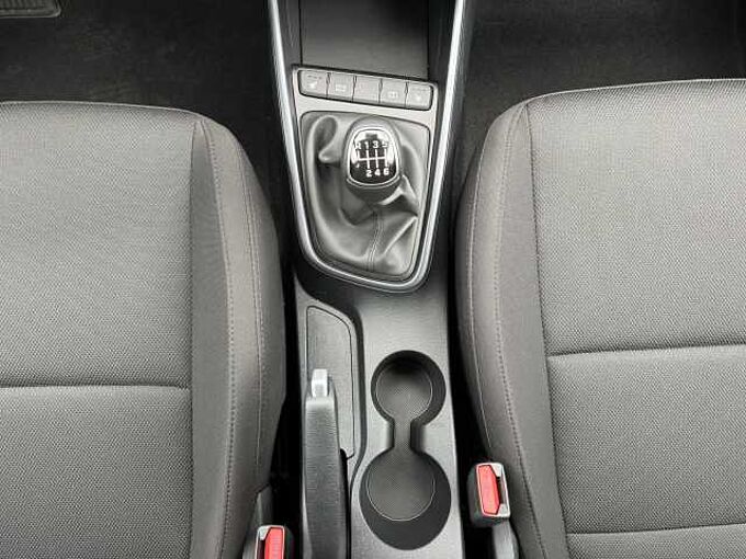 Hyundai i20 1.0 T-GDI Wave gr. Farbdisplay /5. J. Garantie