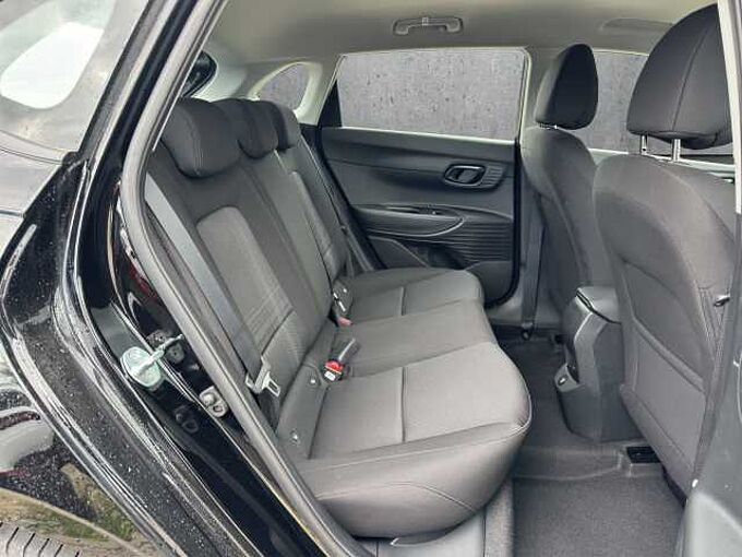 Hyundai i20 1.0 T-GDI Wave gr. Farbdisplay /5. J. Garantie