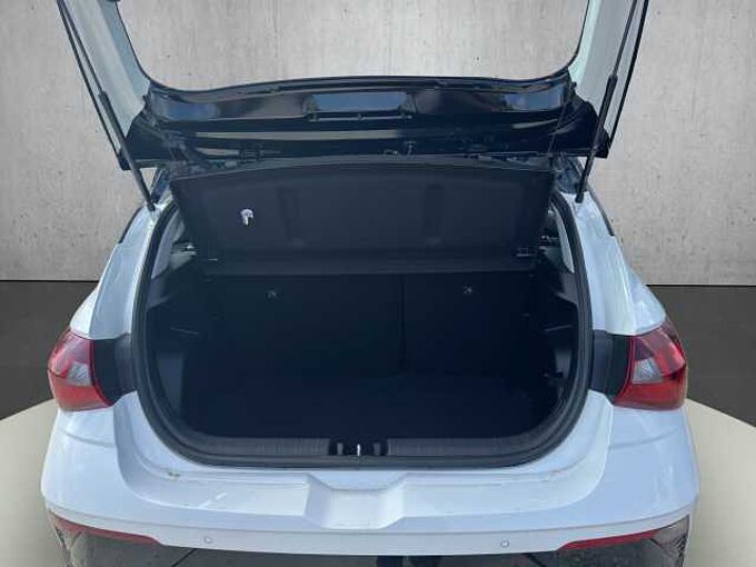 Hyundai i20 1.0 T-GDI Connectline // 5 J. Garantie /Navi/Kamera/