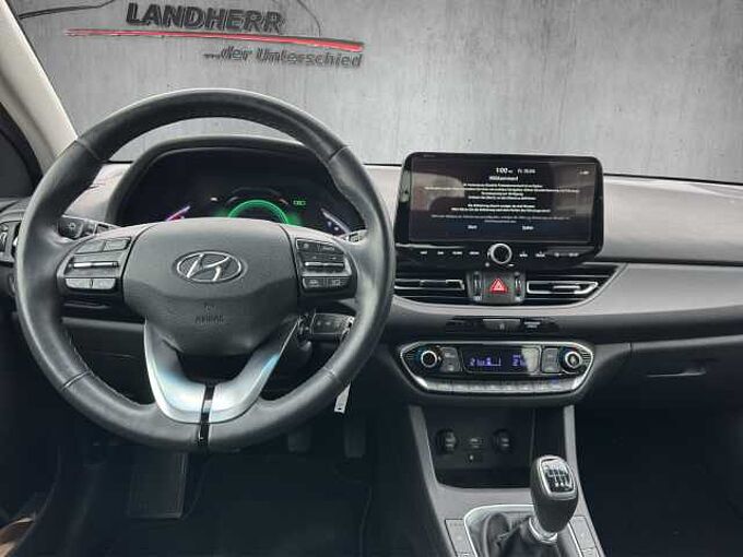 Hyundai i30 1.5 48V Hybrid Intro *LED/Navi/Kamera/SHZ*