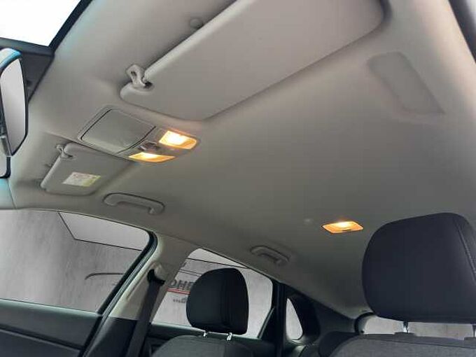 Hyundai i30 1.5 48V Hybrid Intro *LED/Navi/Kamera/SHZ*