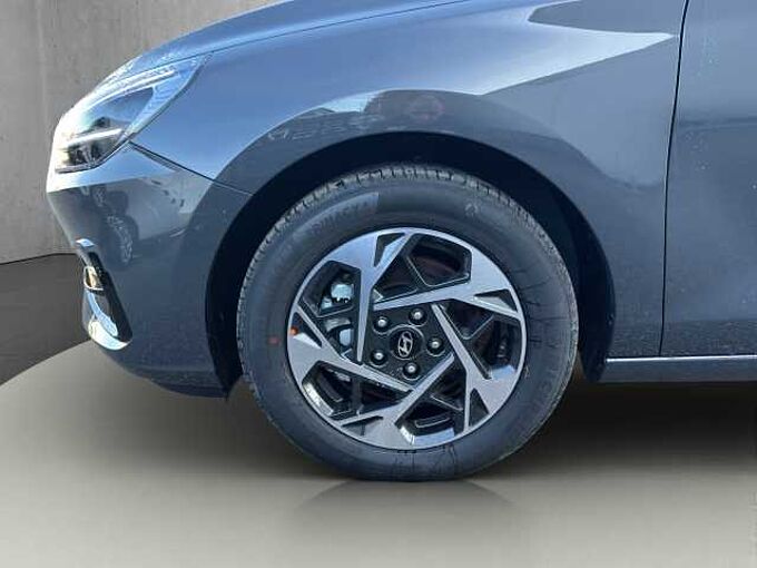 Hyundai i30 Kombi 1.5 T-GDI Family // LED/Kamera/SHZ