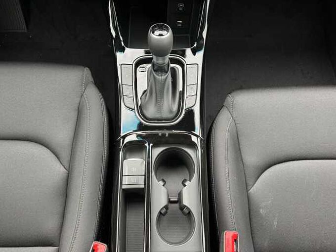 Hyundai i30 Kombi 1.5 T-GDI Family // LED/Kamera/SHZ