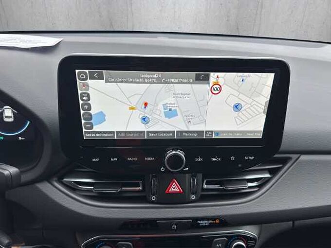 Hyundai i30 1.5 Family Rückfahrkamera/Lenkradheizung