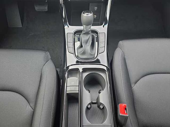 Hyundai i30 Kombi 1.5 T-GDI Family // LED/Kamera/SHZ