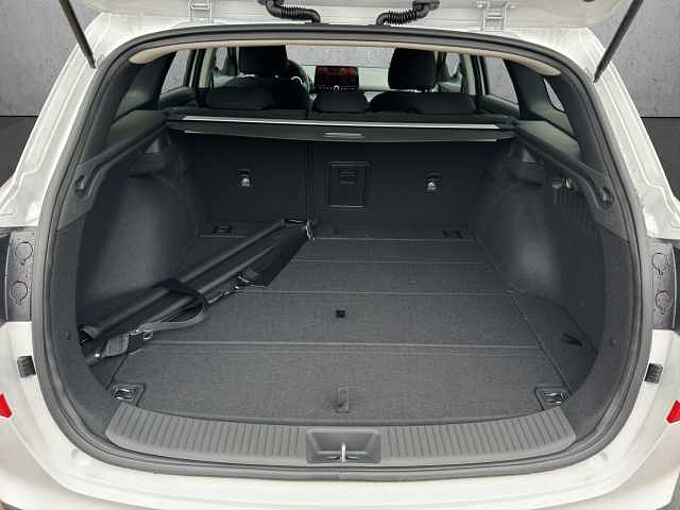 Hyundai i30 1.5 Family Rückfahrkamera/Lenkradheizung