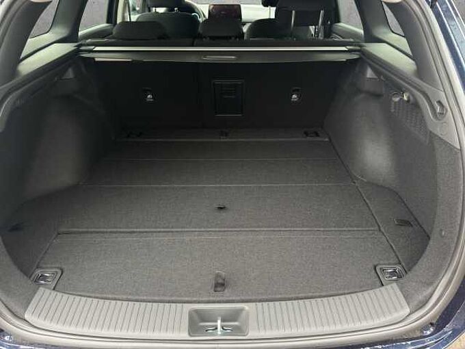 Hyundai i30 1.5 Family Rückfahrkamera/Lenkradheizung