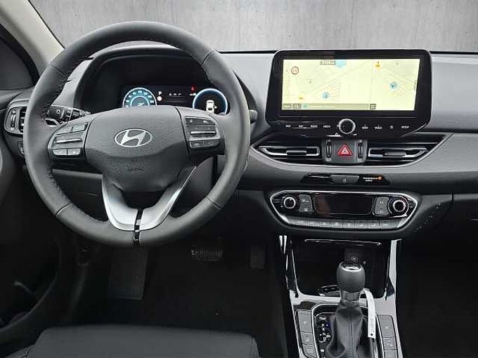 Hyundai i30 Fastback Family 5.J Garantie//Rückfahrkamera/Lenkradheizung