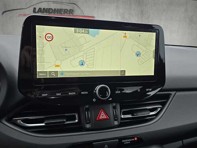 Hyundai i30 Fastback Family 5.J Garantie//Rückfahrkamera/Lenkradheizung