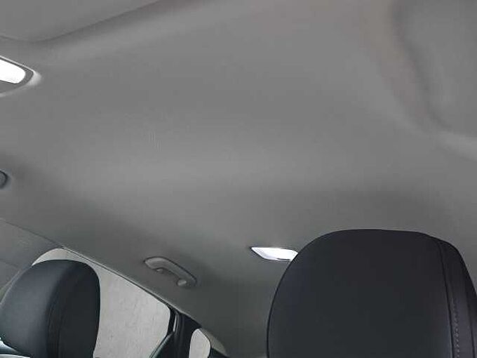 Hyundai i30 Fastback Family 5.J Garantie//Rückfahrkamera/Lenkradheizung