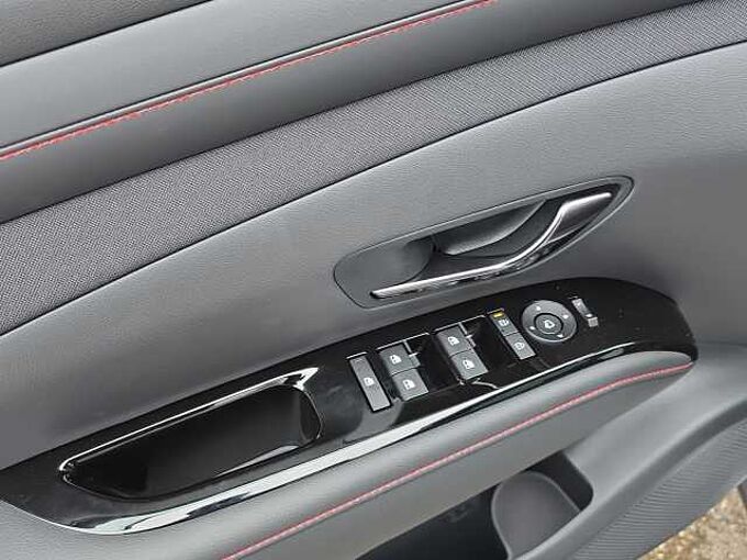 Hyundai TUCSON N-Line 4x4 1.6 Primeversion 5 Jahre Garantie