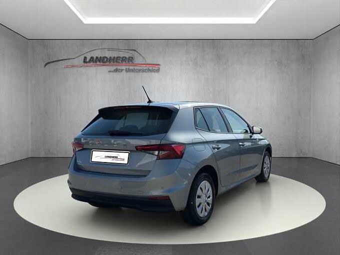 SKODA Fabia 1.0 Selection //PDC/Sitzheizung/LED 