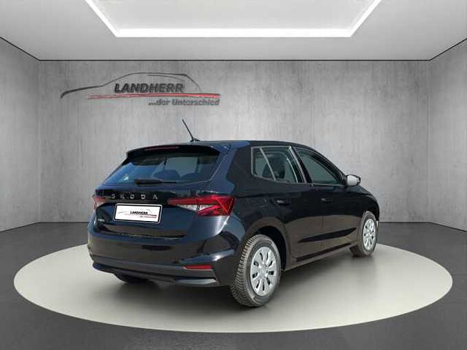 SKODA Fabia 1.0 Selection //PDC/Sitzheizung/LED 