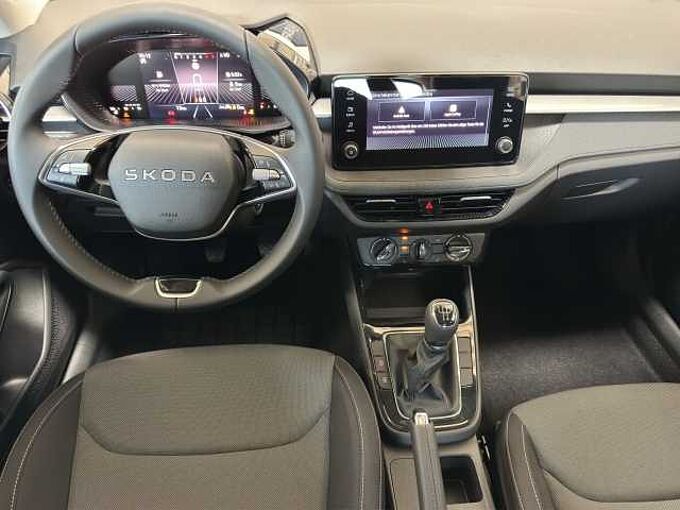SKODA Fabia 1.0 Selection //PDC/Sitzheizung/LED 