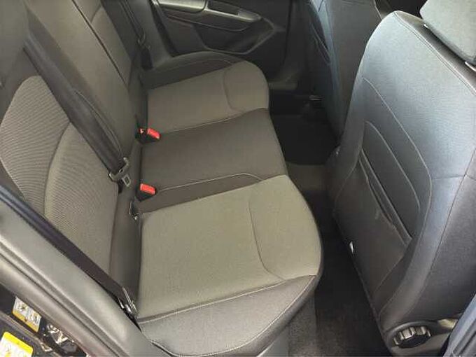 SKODA Fabia 1.0 Selection //PDC/Sitzheizung/LED 