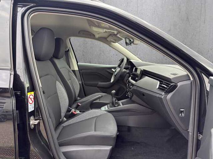 SKODA Kamiq 1.0 TSI Essence //Sitzheizung /LED/Einparkhilfe