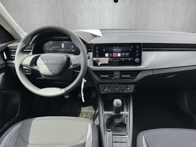 SKODA Kamiq 1.0 TSI Essence //Sitzheizung /LED/Einparkhilfe