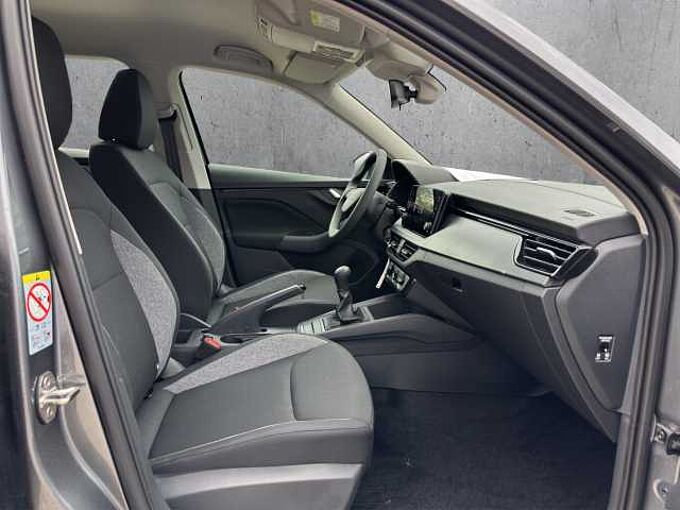 SKODA Kamiq 1.0 TSI Essence //Sitzheizung /LED/Einparkhilfe