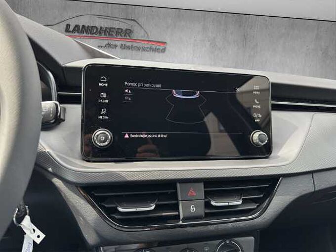 SKODA Kamiq 1.0 TSI Essence //Sitzheizung /LED/Einparkhilfe