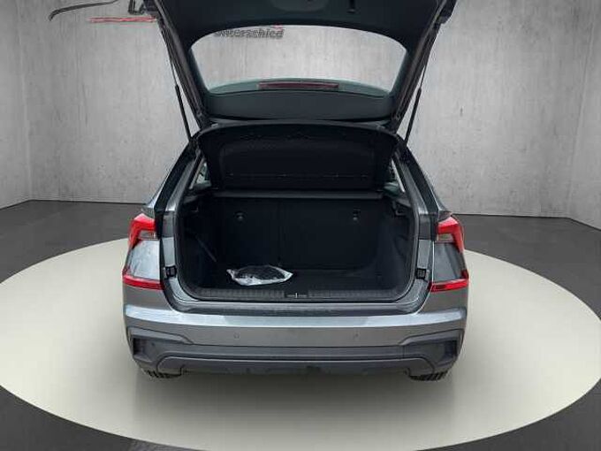 SKODA Kamiq 1.0 TSI Essence //Sitzheizung /LED/Einparkhilfe