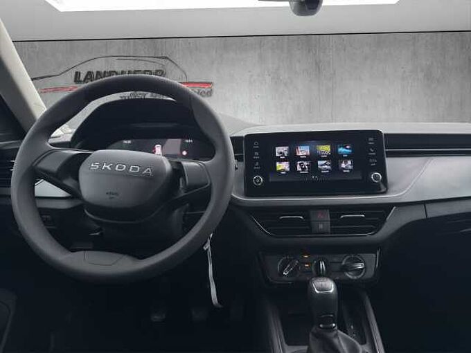 SKODA Kamiq 1.0 TSI Essence //Sitzheizung /LED/Einparkhilfe