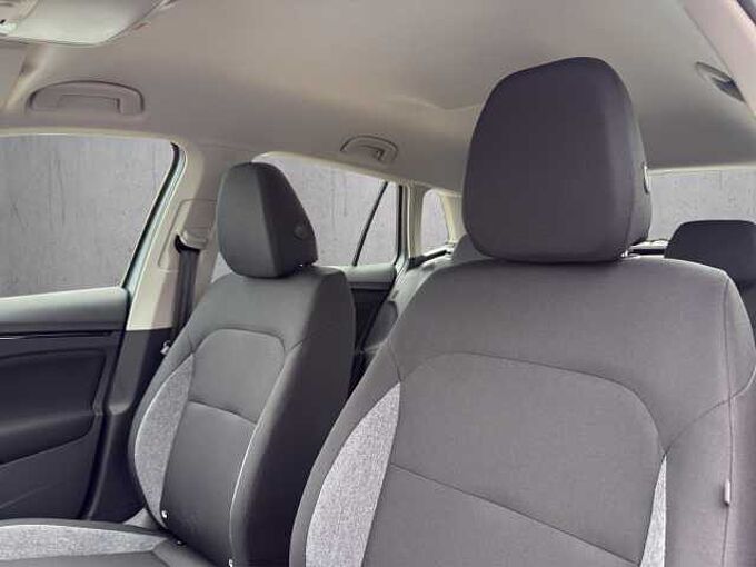 SKODA Kamiq 1.0 TSI Essence //Sitzheizung /LED/Einparkhilfe