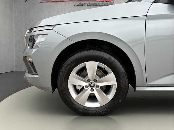SKODA Kamiq 1.0 TSI Selection //Einparkhilfe/Sitzheizung/ LED