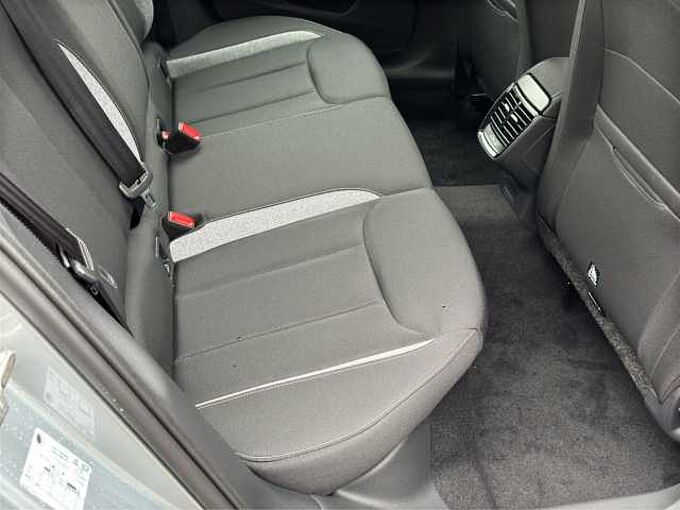 SKODA Kamiq 1.0 TSI Selection //Einparkhilfe/Sitzheizung/ LED