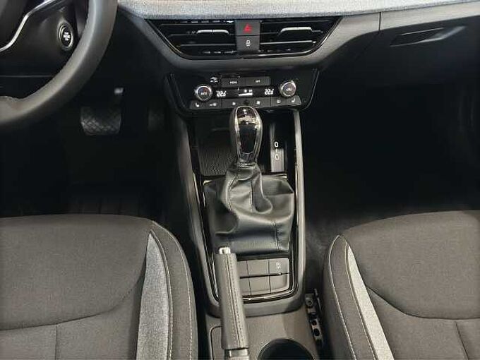 SKODA Kamiq 1.0 TSI Selection //Einparkhilfe/Sitzheizung/ LED