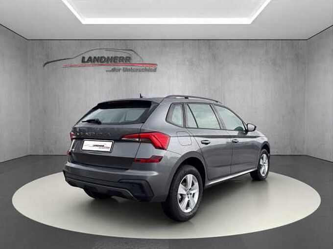 SKODA Kamiq 1.0 TSI Selection //Einparkhilfe/Sitzheizung/ LED