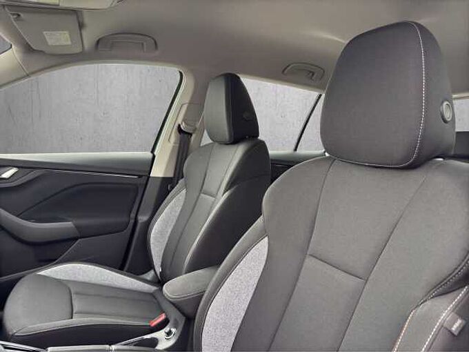 SKODA Kamiq 1.0 TSI Selection //Einparkhilfe/Sitzheizung/ LED