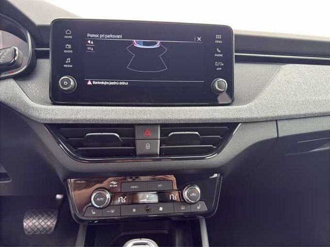 SKODA Kamiq 1.0 TSI Selection //Einparkhilfe/Sitzheizung/ LED