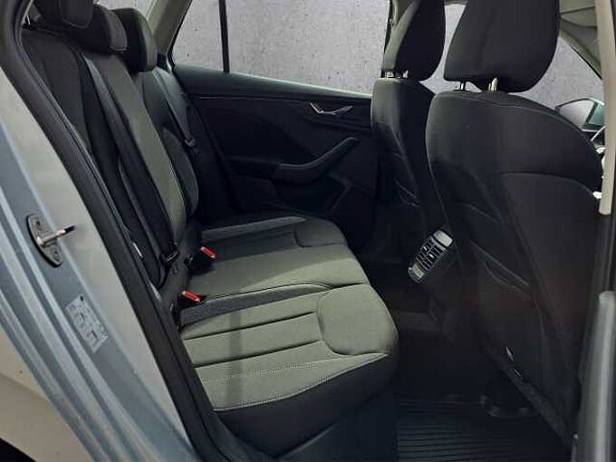 SKODA Kamiq 1.0 TSI //LED/Keyless/Sitzheizung 