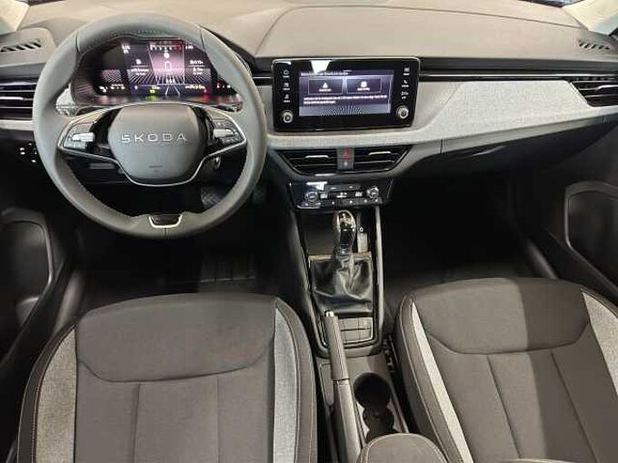 SKODA Kamiq 1.0 TSI Selection //Einparkhilfe/Sitzheizung/ LED
