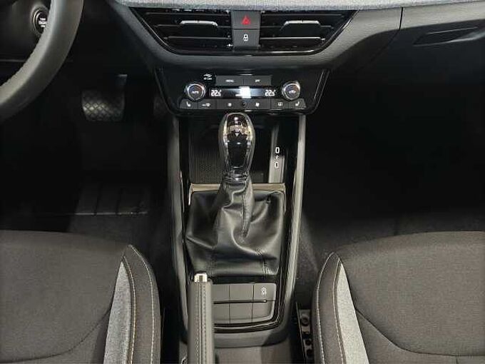 SKODA Kamiq 1.0 TSI Selection //Einparkhilfe/Sitzheizung/ LED