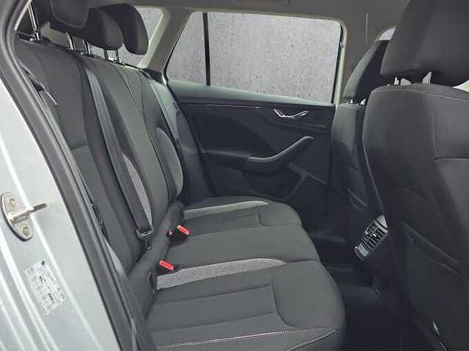 SKODA Kamiq 1.0 TSI //LED/Keyless/Sitzheizung 