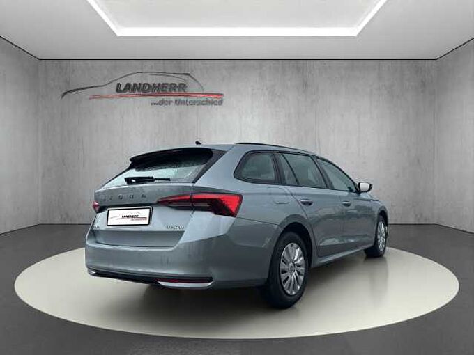 SKODA Octavia 1.5 TSI Essence //LED/Einparkhilfe/Sitzheizung 