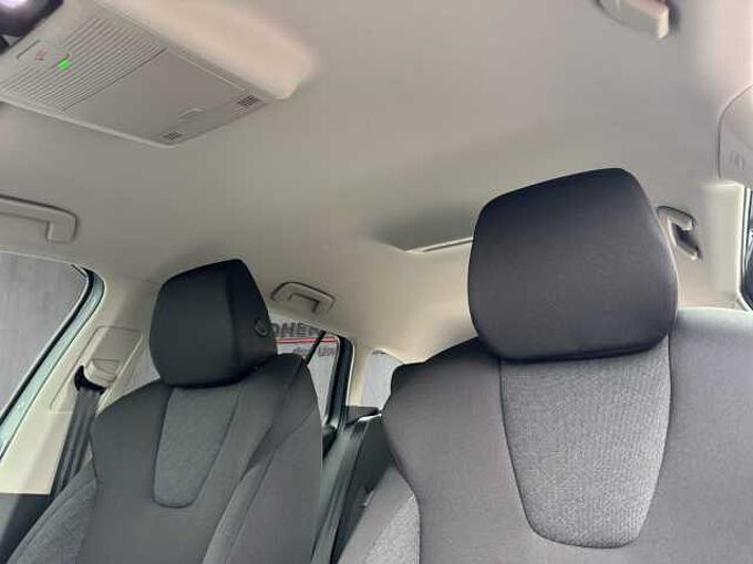 SKODA Octavia 1.5 TSI Essence //LED/Einparkhilfe/Sitzheizung 