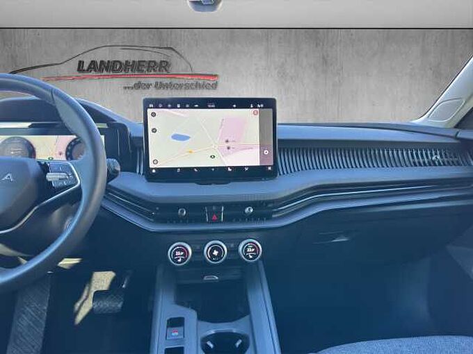 SKODA Superb Combi  Essence Rückfahrkamera/Navigationssystem