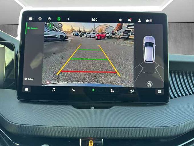 SKODA Superb Combi Essence 5. Jahre Garantie / Navi