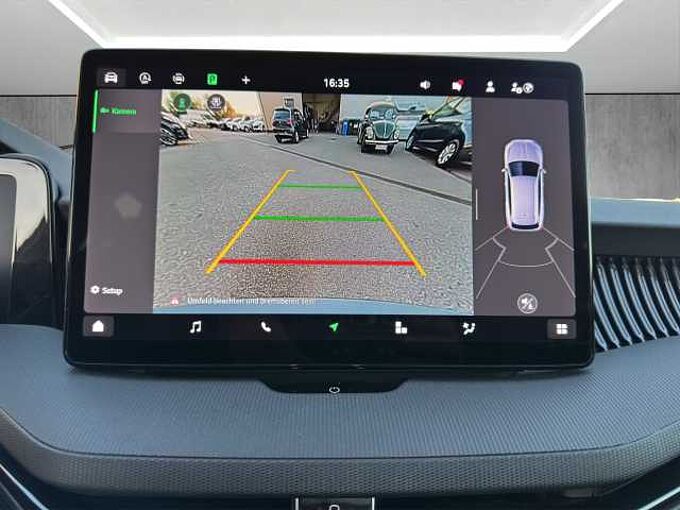 SKODA Superb Essence Rückfahrkamera/Navigationssystem