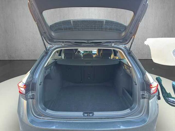 SKODA Superb Essence Rückfahrkamera/Navigationssystem