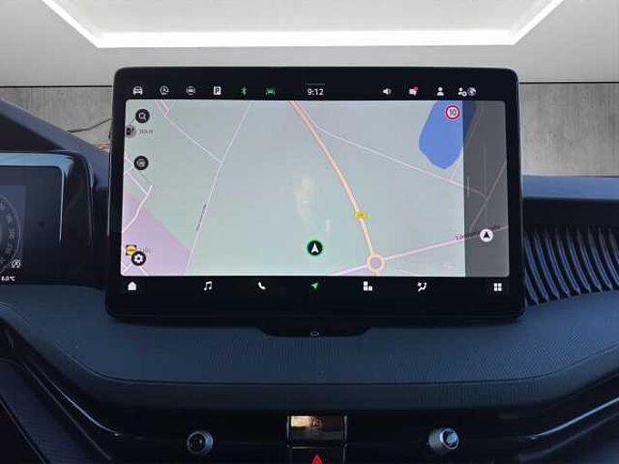 SKODA Superb Combi  Essence Rückfahrkamera/Navigationssystem