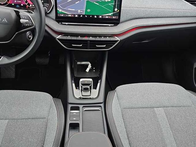 SKODA Octavia Combi Selection TDI DSG (Facelift)