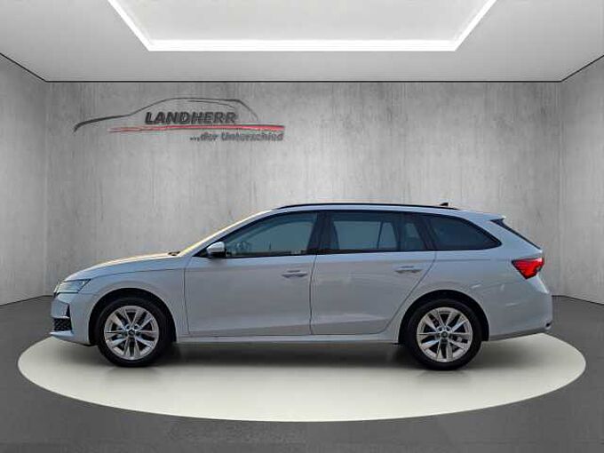 SKODA Octavia Combi Selection 5.J Garantie/ el. Heckklappe /Teilleder/Kamera....