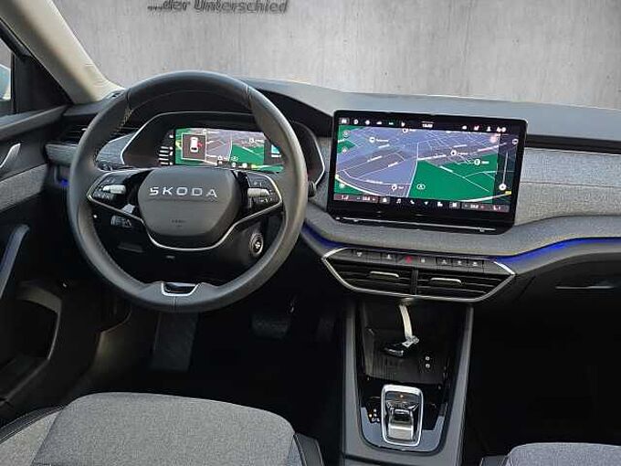 SKODA Octavia Combi Selection 5.J Garantie/ el. Heckklappe /Teilleder/Kamera....