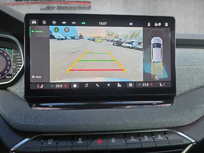 SKODA Octavia Combi Selection 5.J Garantie / Navi