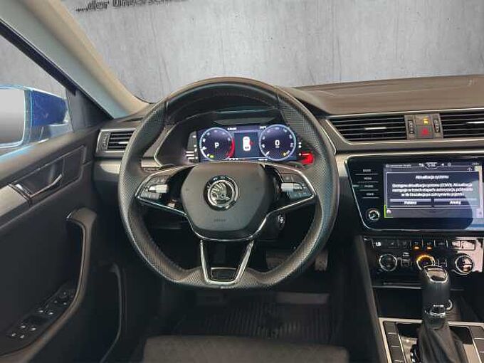 SKODA Superb 1.5 TSI Ambition //Kamera/Navi/Sitzheizung 