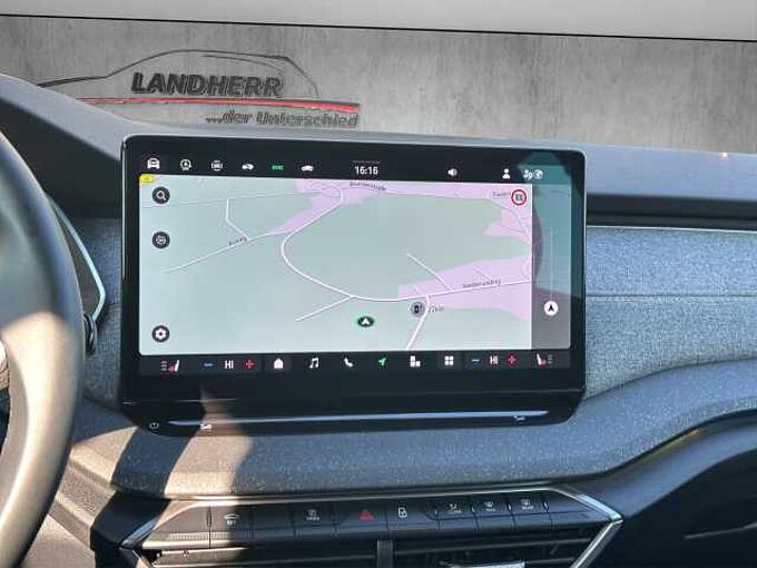 SKODA Octavia Combi 1.5 TSI Selection //5-Jahre Garantie /Navi/Sitzheizung Navi/Sitzheizung/Kamera