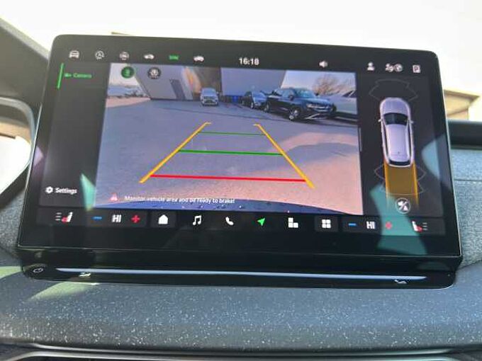 SKODA Octavia Combi 1.5 TSI Selection //5-Jahre Garantie /Navi/Sitzheizung Navi/Sitzheizung/Kamera